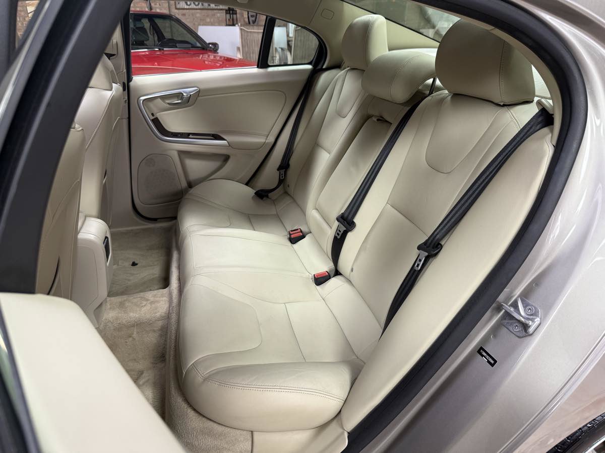Used 2016 Volvo S60 T5 Premier FWD image 28