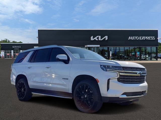 Used 2022 Chevrolet Tahoe LT w/ Luxury Package image 1