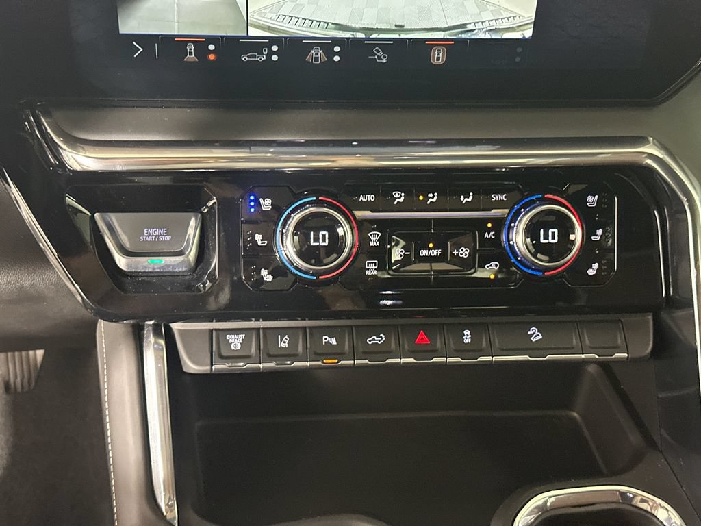 Used 2025 GMC Sierra 2500 Denali Ultimate AWD/4WD image 30