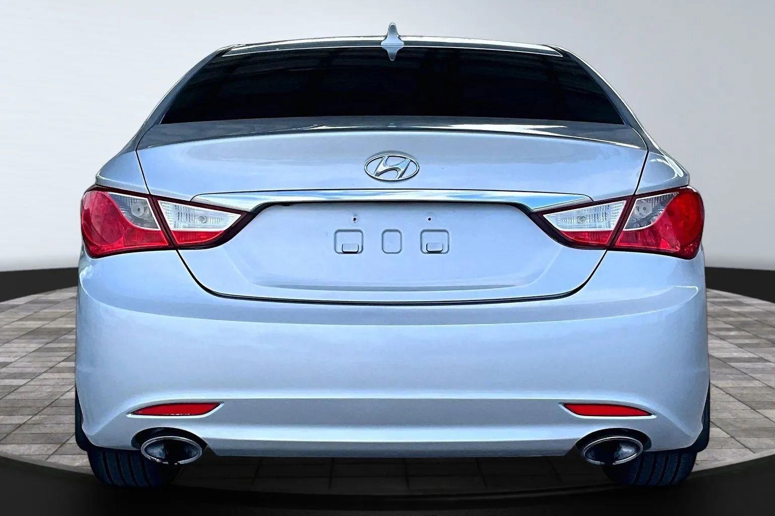 Used 2011 Hyundai Sonata SE FWD image 5