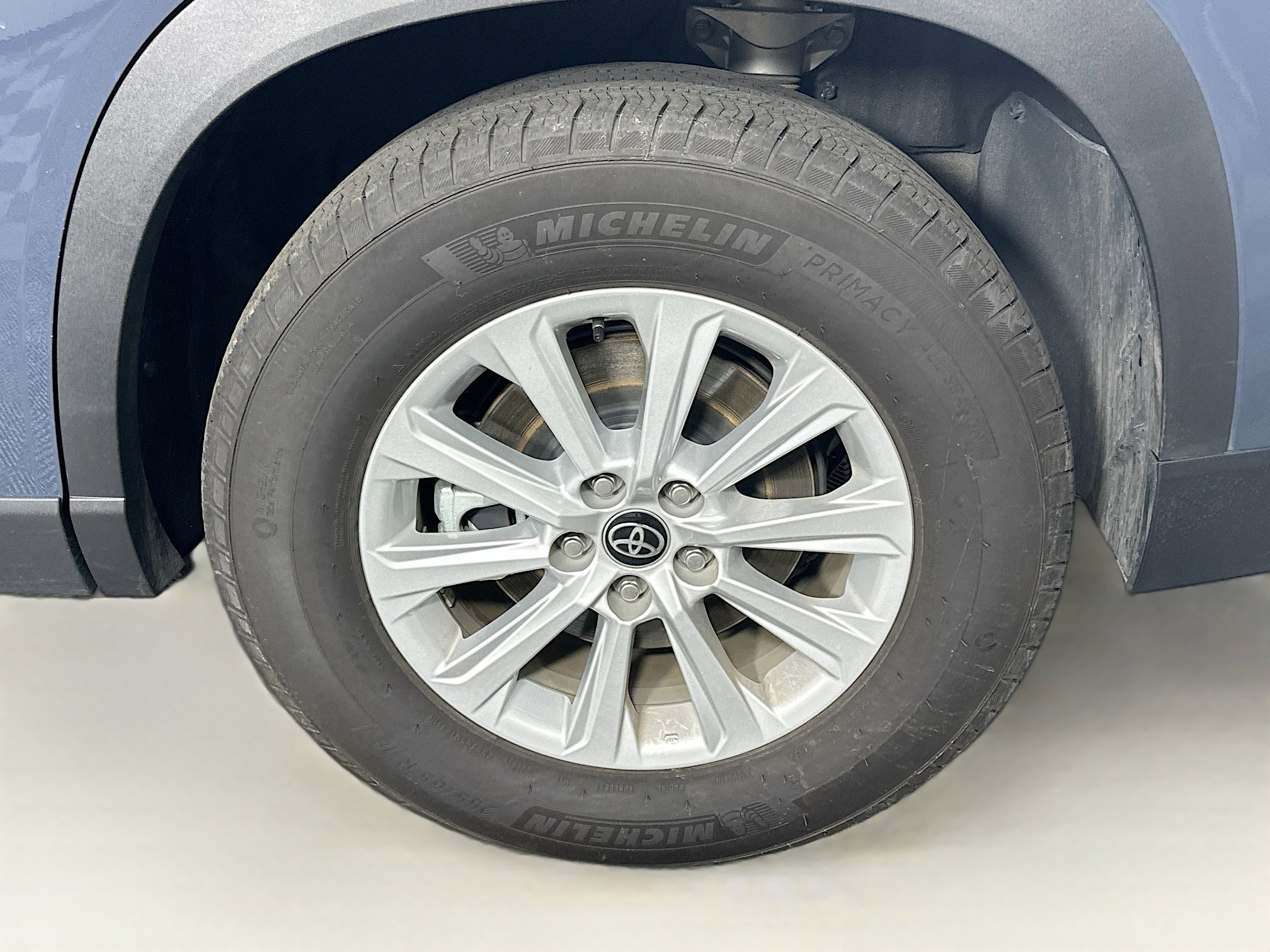 Used 2025 Toyota Grand Highlander FWD image 11