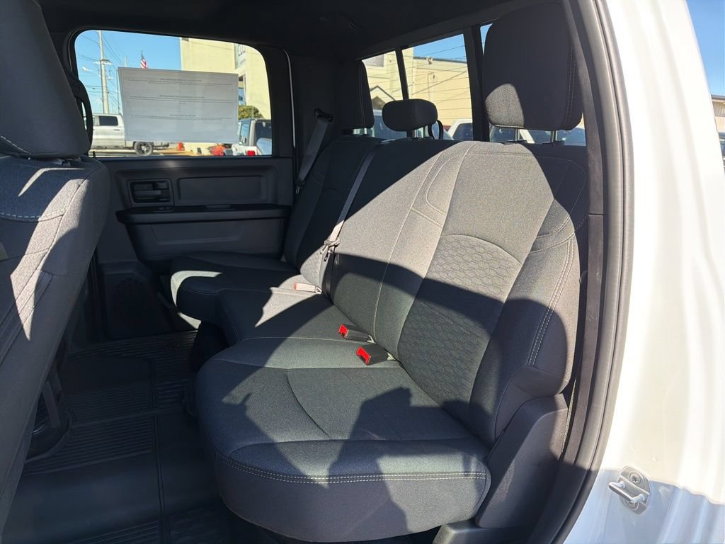 New 2026 RAM 3500 Tradesman AWD/4WD image 21