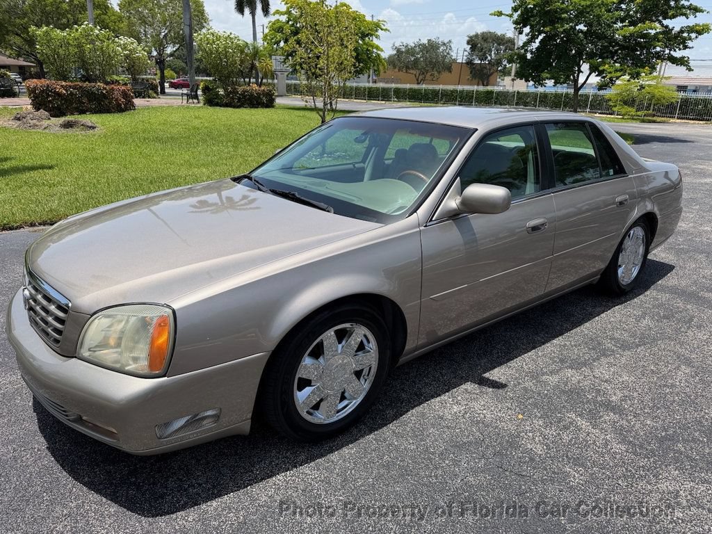 Used 2004 Cadillac De Ville DTS w/ Equipment Group FWD image 1