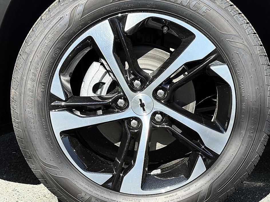 New 2026 Chevrolet Trax RS FWD image 9