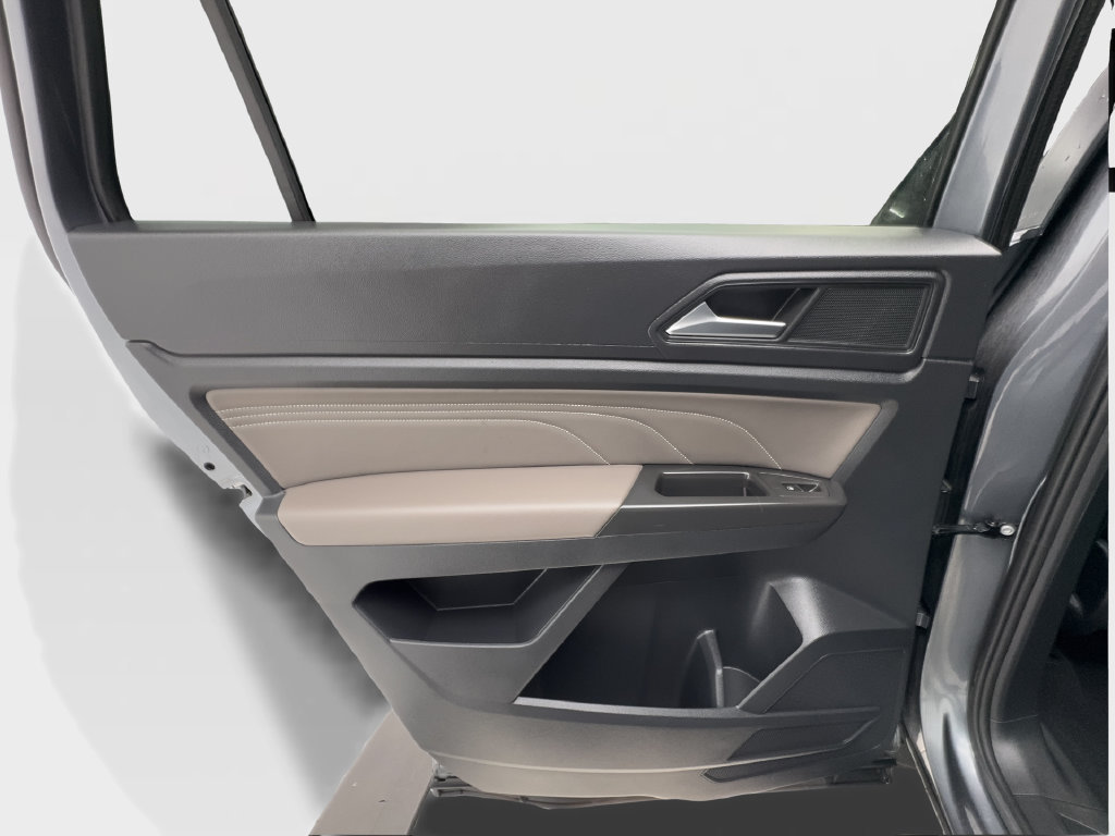 Used 2023 Volkswagen Atlas Cross Sport SE w/ Panoramic Sunroof Package FWD image 26