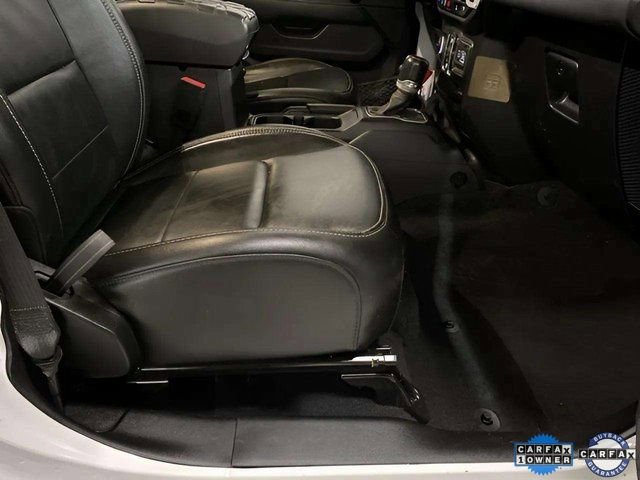 Used 2023 Jeep Wrangler Unlimited Sahara w/ Cold Weather Group image 81