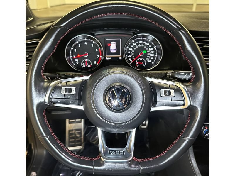 Used 2016 Volkswagen GTI SE FWD image 24