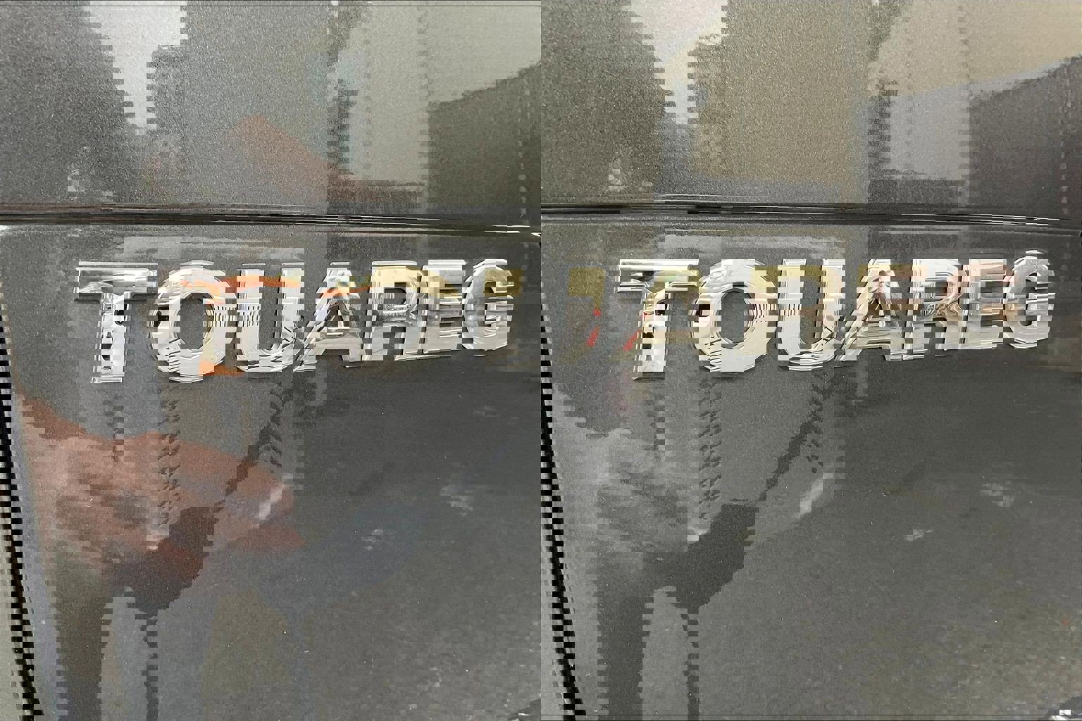 Used 2016 Volkswagen Touareg Sport image 31