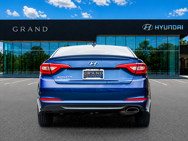 Used 2017 Hyundai Sonata SE FWD image 5