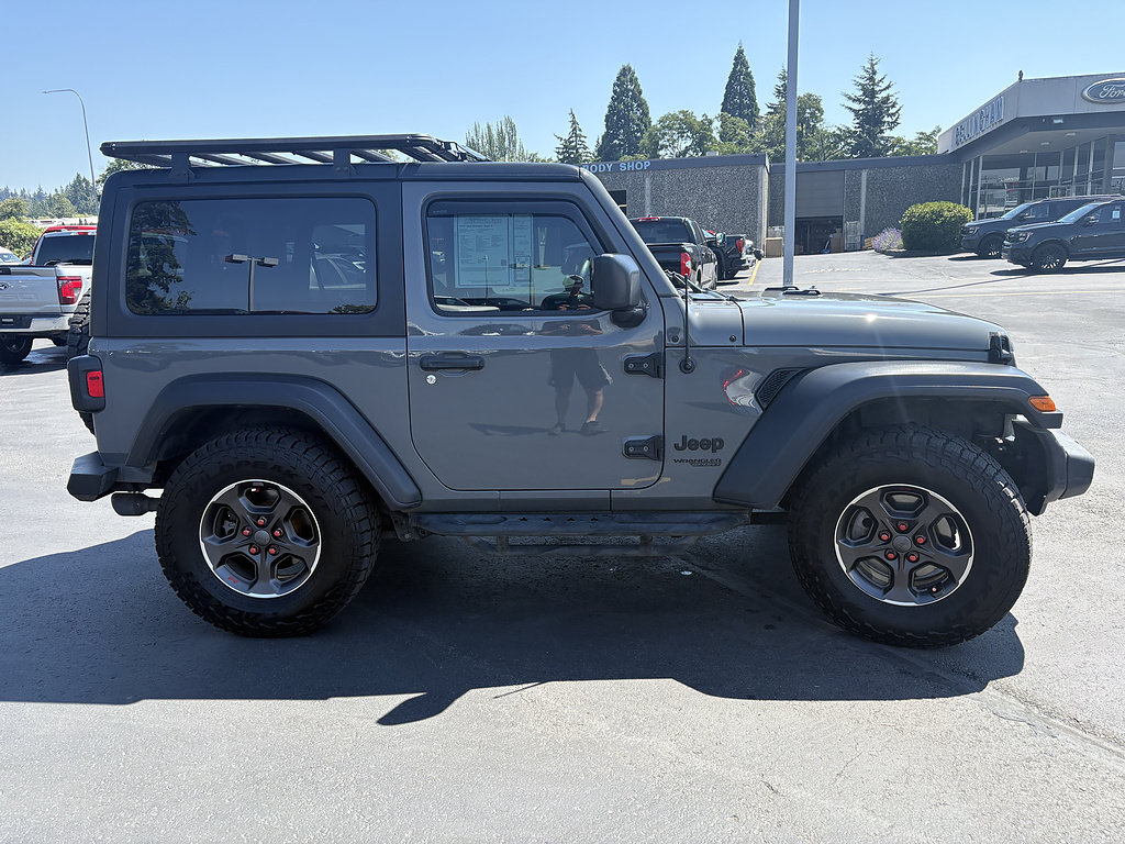 Used 2019 Jeep Wrangler Sport AWD/4WD image 5