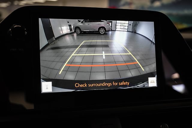 Certified 2025 Lexus UX 300h FWD w/ Accessory Package (Z2) image 15