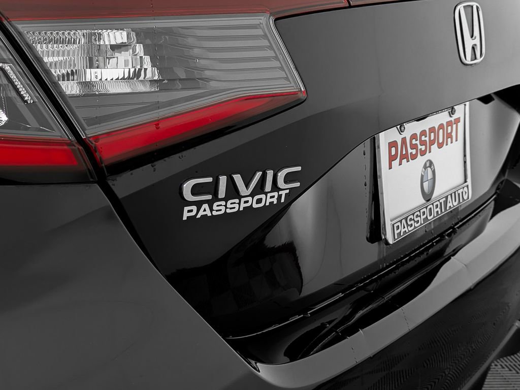 Used 2024 Honda Civic Sport image 11