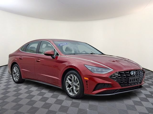 Used 2023 Hyundai Sonata SEL FWD image 1