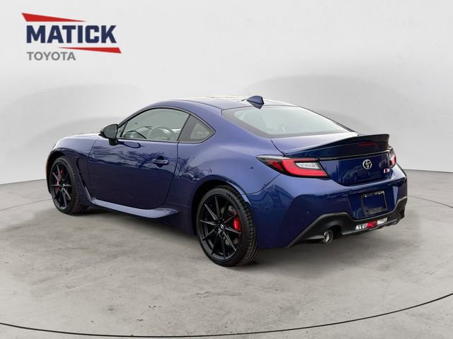 New 2025 Toyota GR86 Premium image 5
