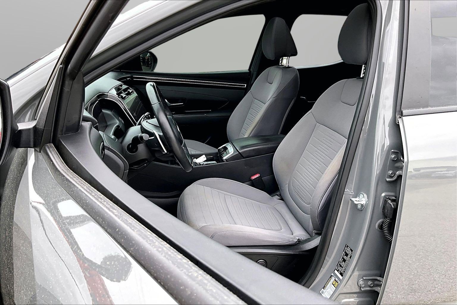 Used 2023 Hyundai Santa Cruz SEL Premium AWD/4WD image 16