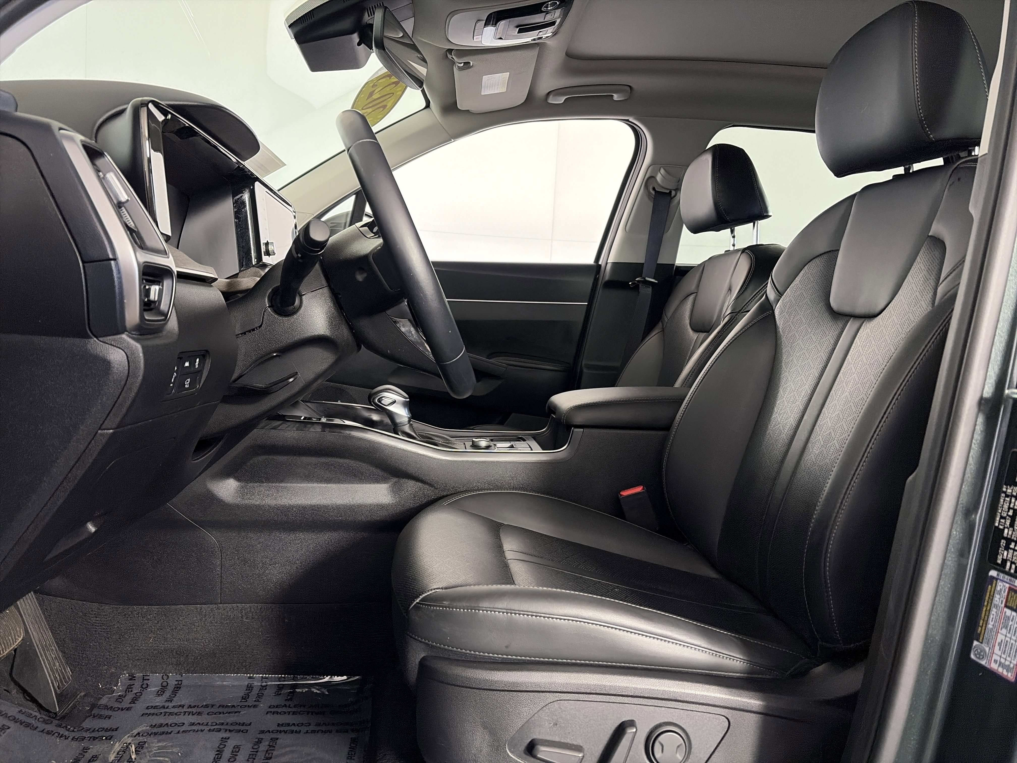 Certified 2023 Kia Sorento X-Line EX image 6