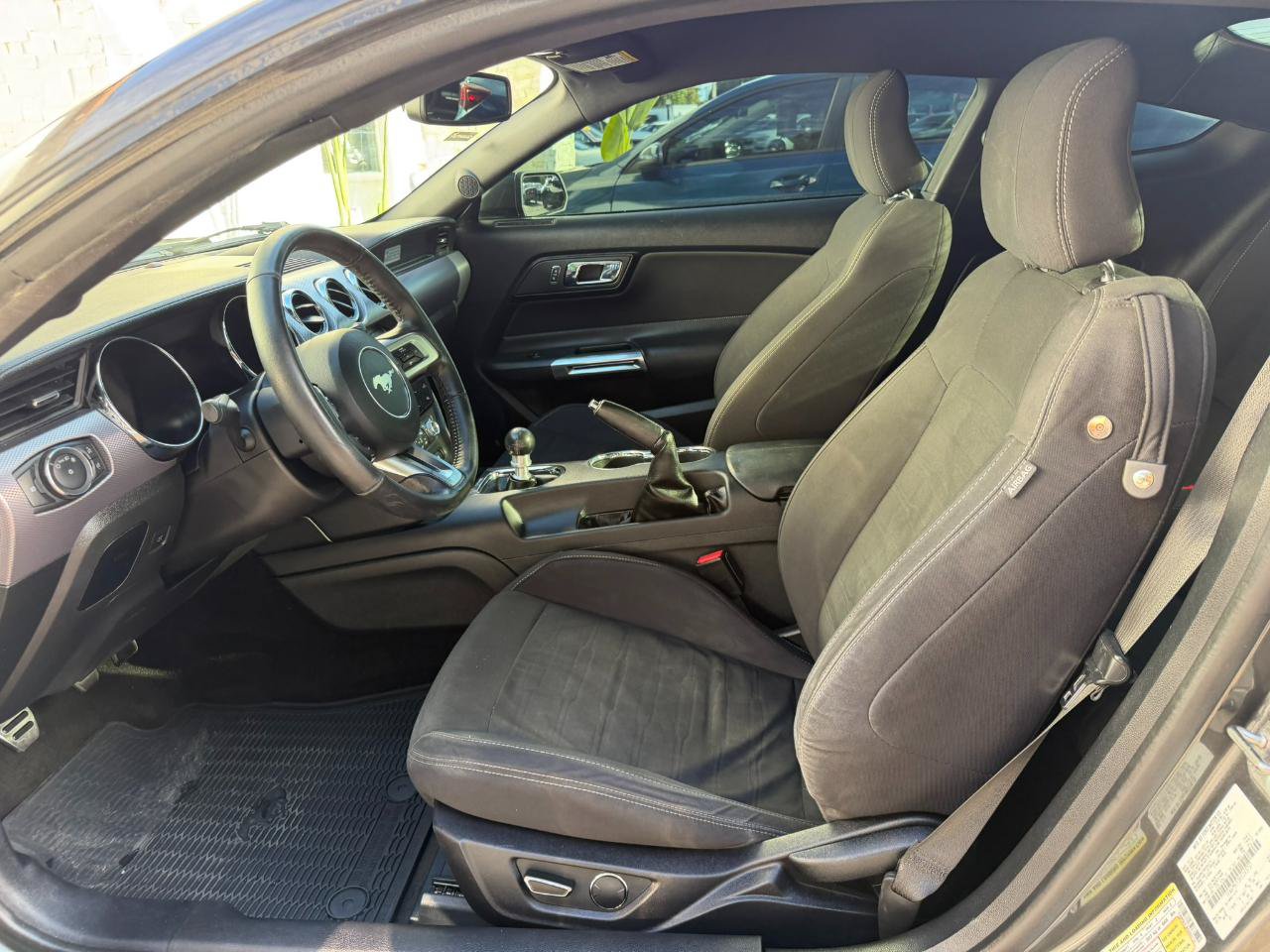 Used 2017 Ford Mustang GT w/ Black Accent Package RWD image 22