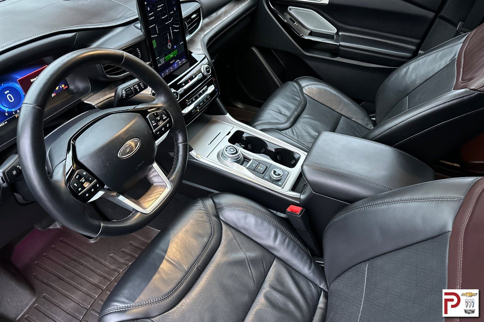 Used 2022 Ford Explorer Platinum w/ Equipment Group 601A image 10