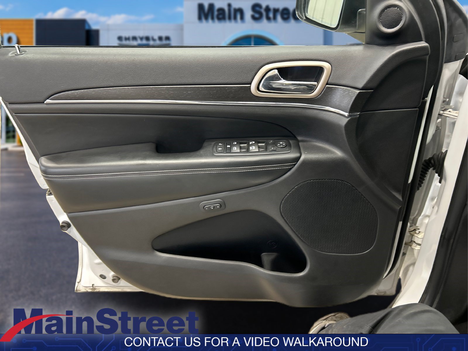 Used 2015 Jeep Grand Cherokee Limited AWD/4WD image 18