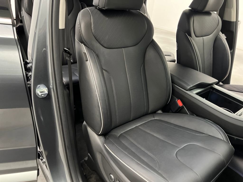 Used 2025 Hyundai Palisade SEL image 25