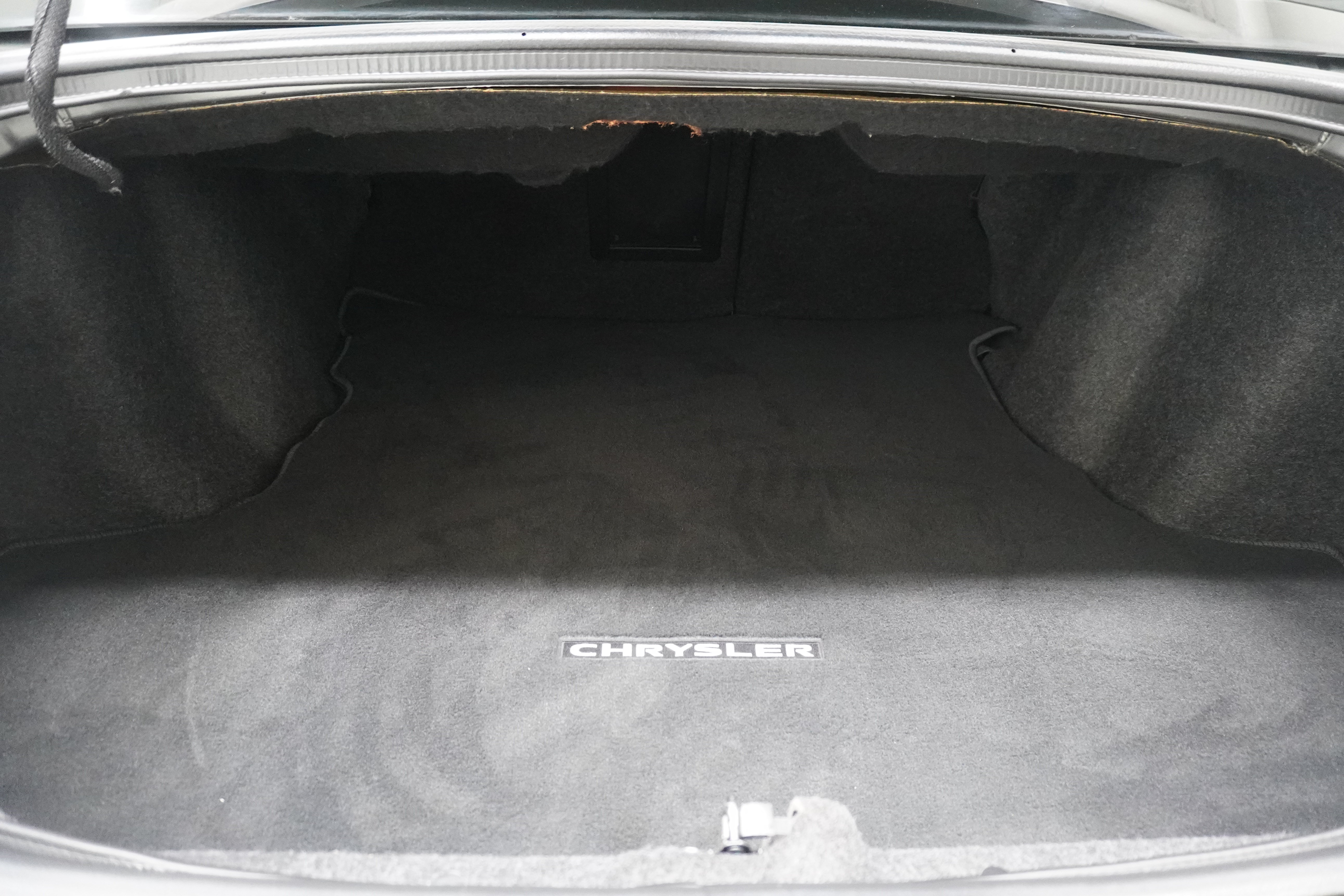 Used 2011 Chrysler 200 Limited FWD image 26