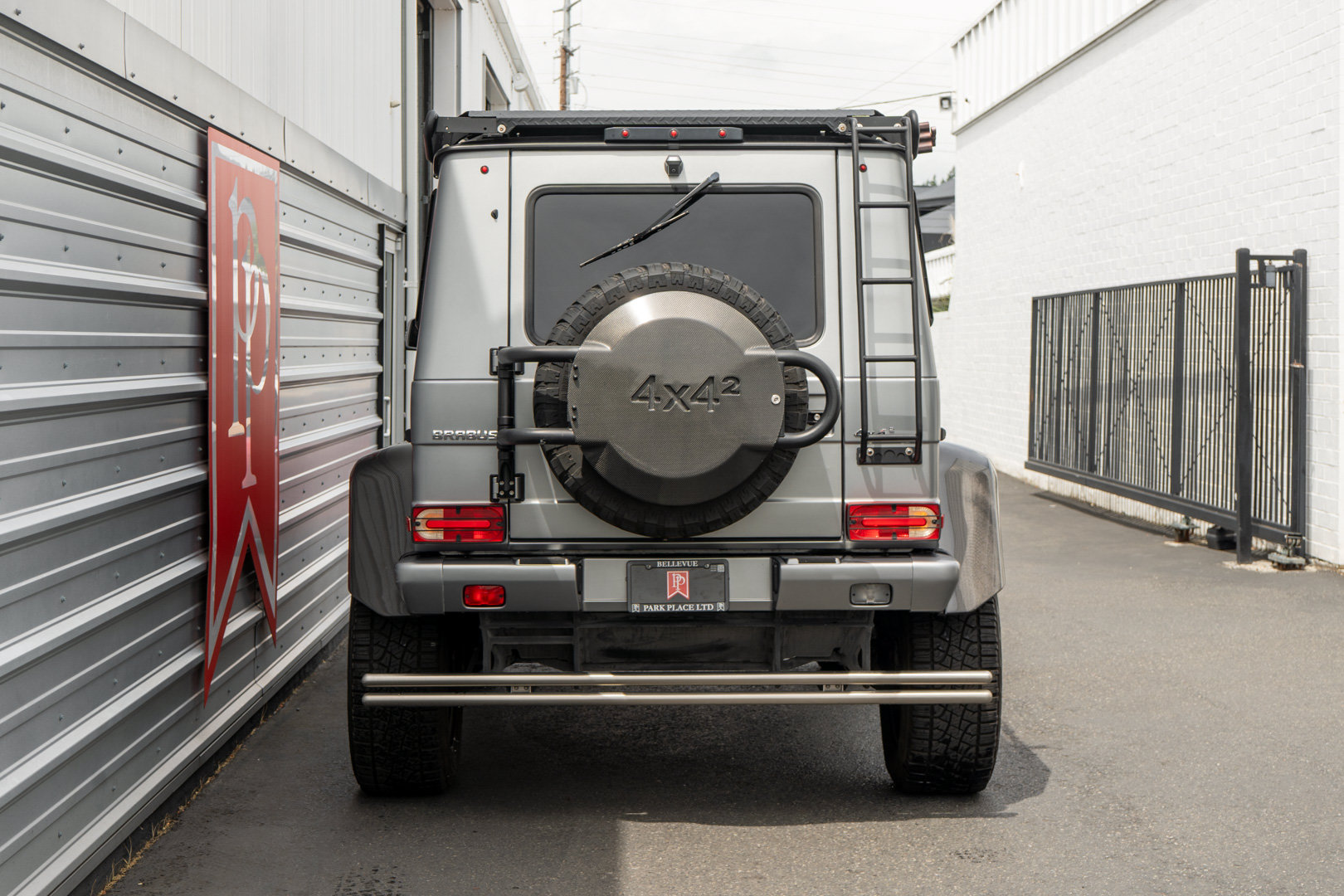 Used 2018 Mercedes-Benz G 550 Squared image 39