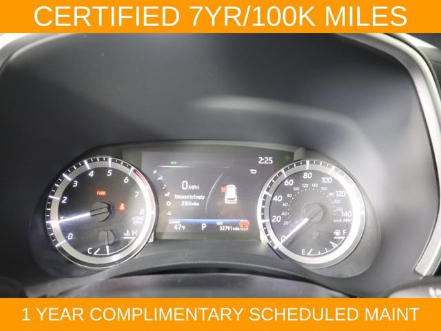 Used 2024 Toyota Highlander XLE FWD image 39