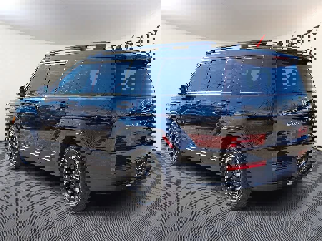 Used 2024 Hyundai Santa Fe SEL image 6