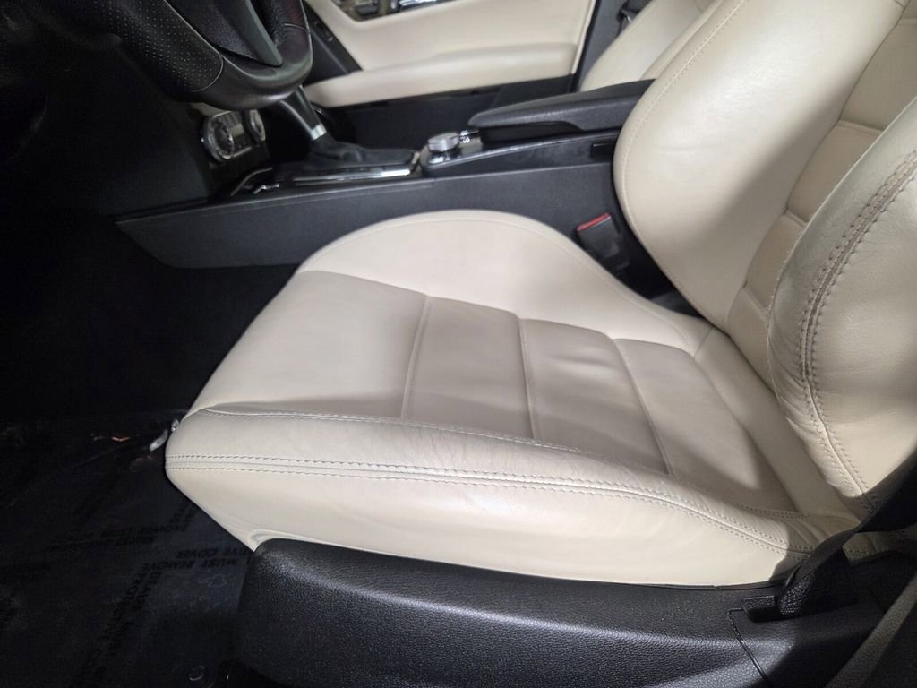 Used 2009 Mercedes-Benz C 63 AMG Sedan image 13