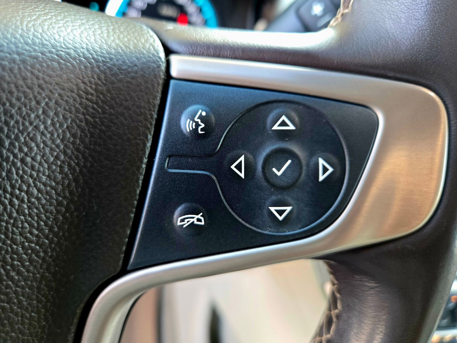 Used 2019 GMC Yukon Denali w/ Denali Ultimate Package image 13