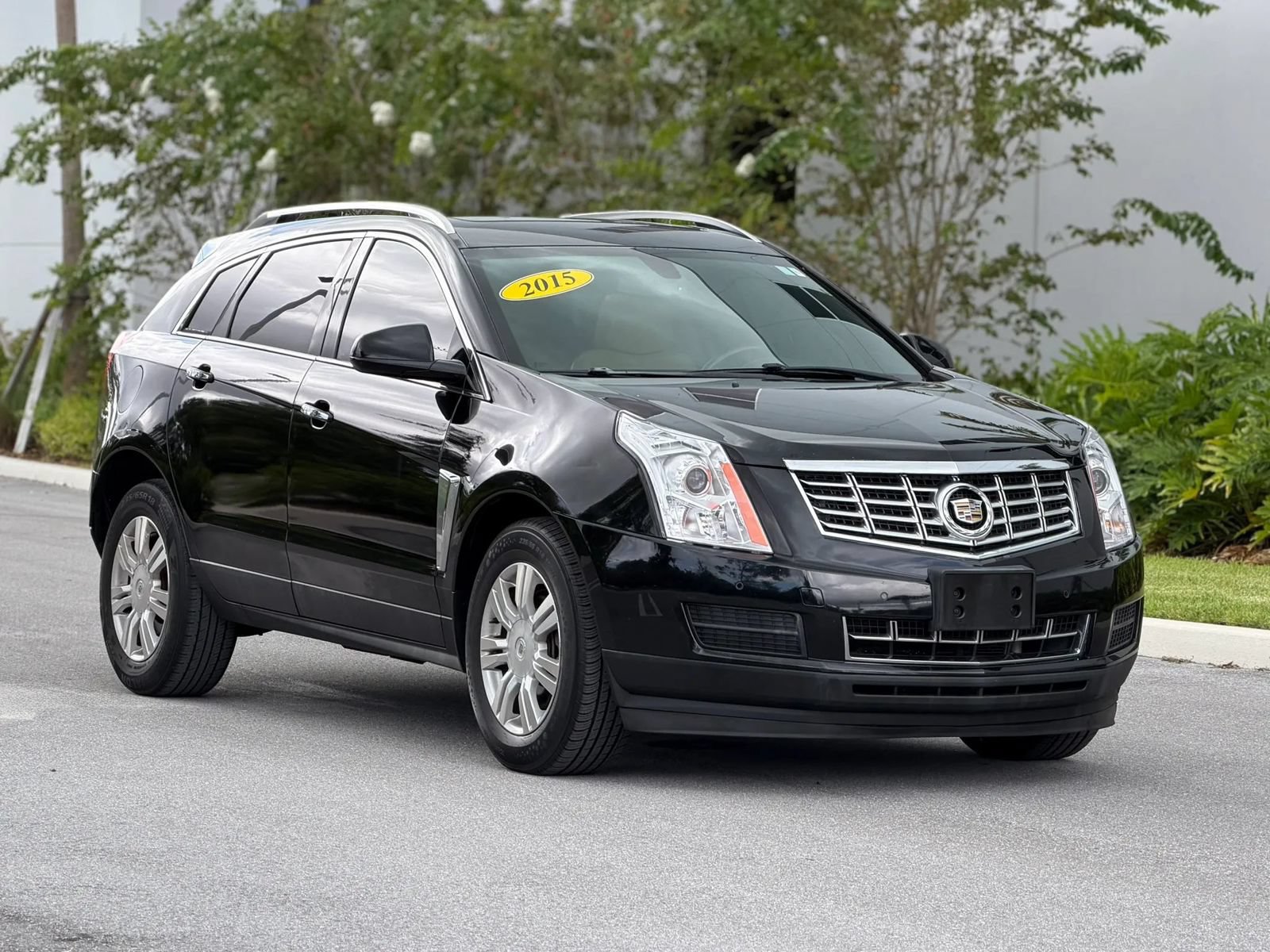 Used 2015 Cadillac SRX Luxury AWD/4WD image 1