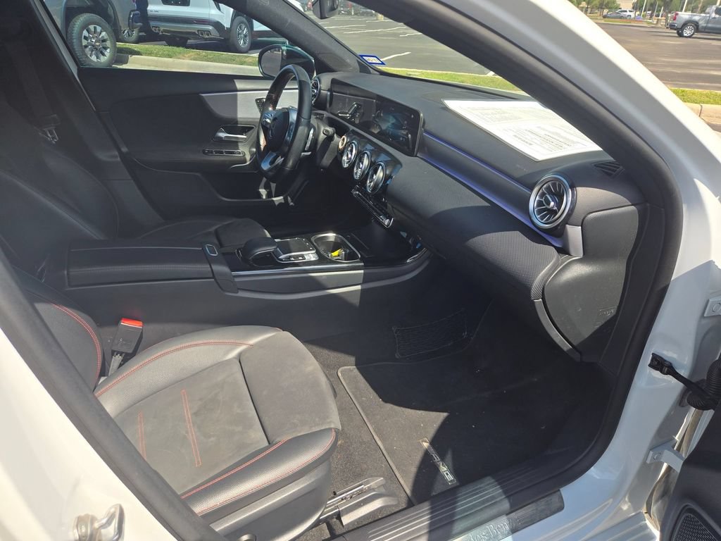 Used 2020 Mercedes-Benz A 220 image 24