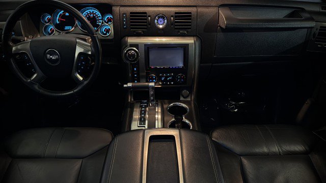 Used 2008 HUMMER H2 image 6