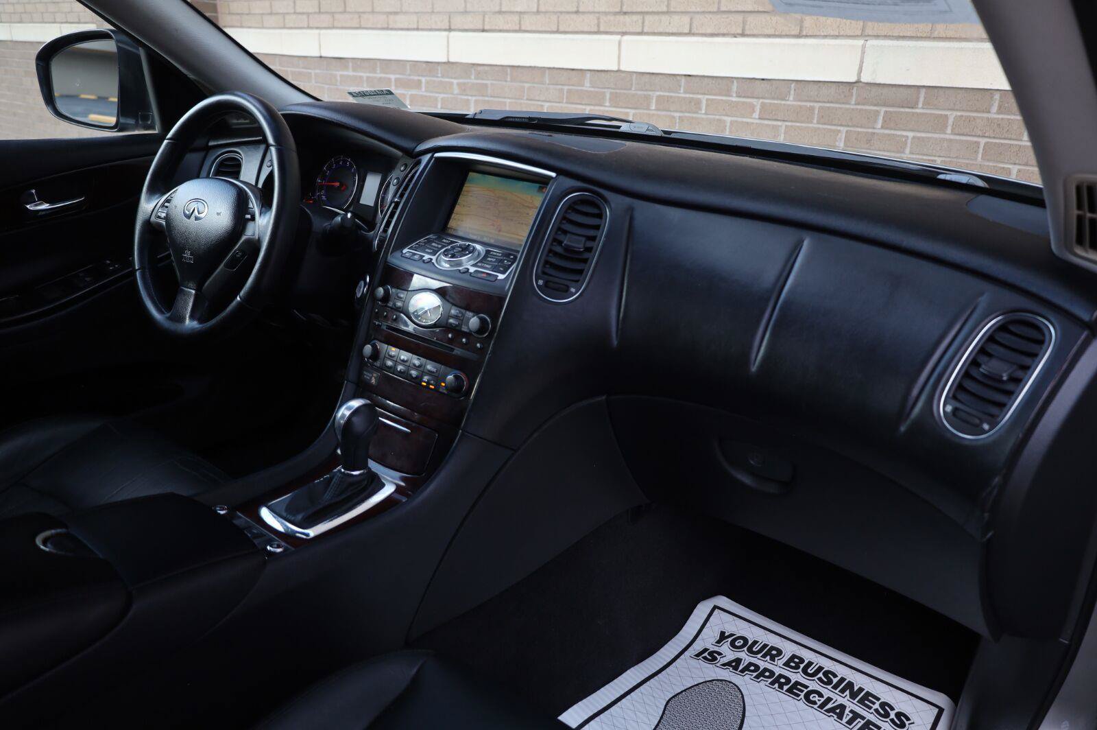 Used 2010 INFINITI EX35 Journey RWD image 30