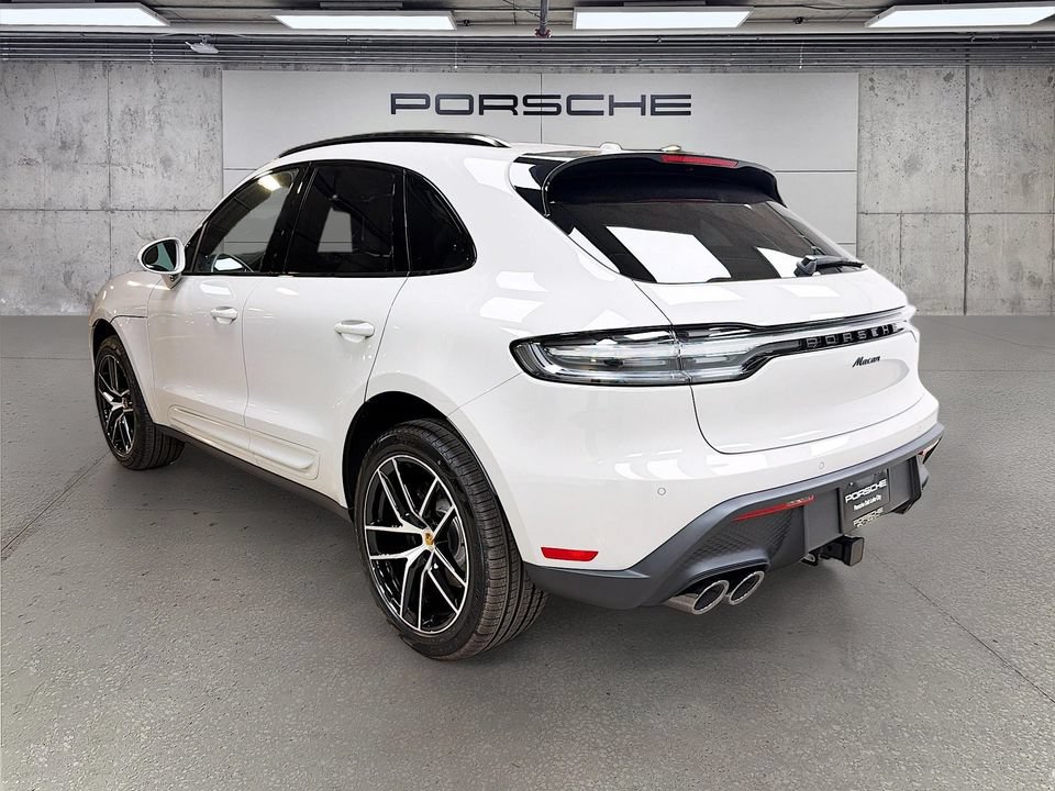 New 2026 Porsche Macan AWD/4WD image 3