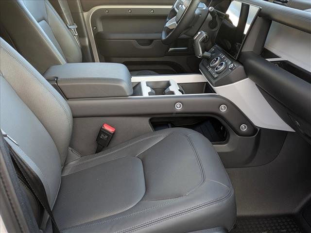 New 2026 Land Rover Defender 110 S image 18