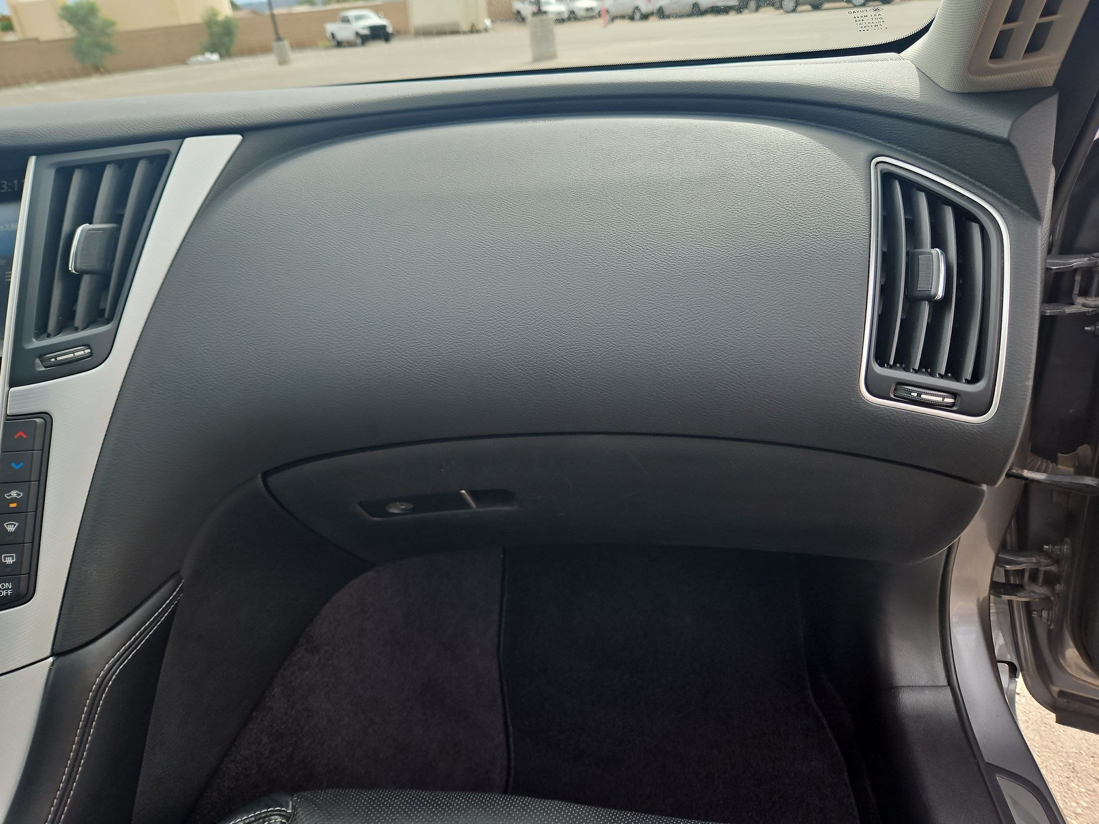 Used 2023 INFINITI Q50 Luxe w/ Cargo Package RWD image 30