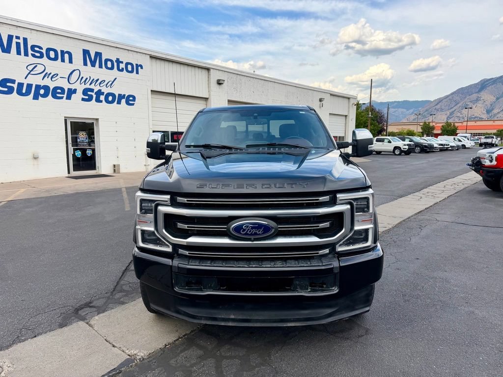 Used 2022 Ford F350 Platinum w/ Tremor Off-Road Package AWD/4WD image 2