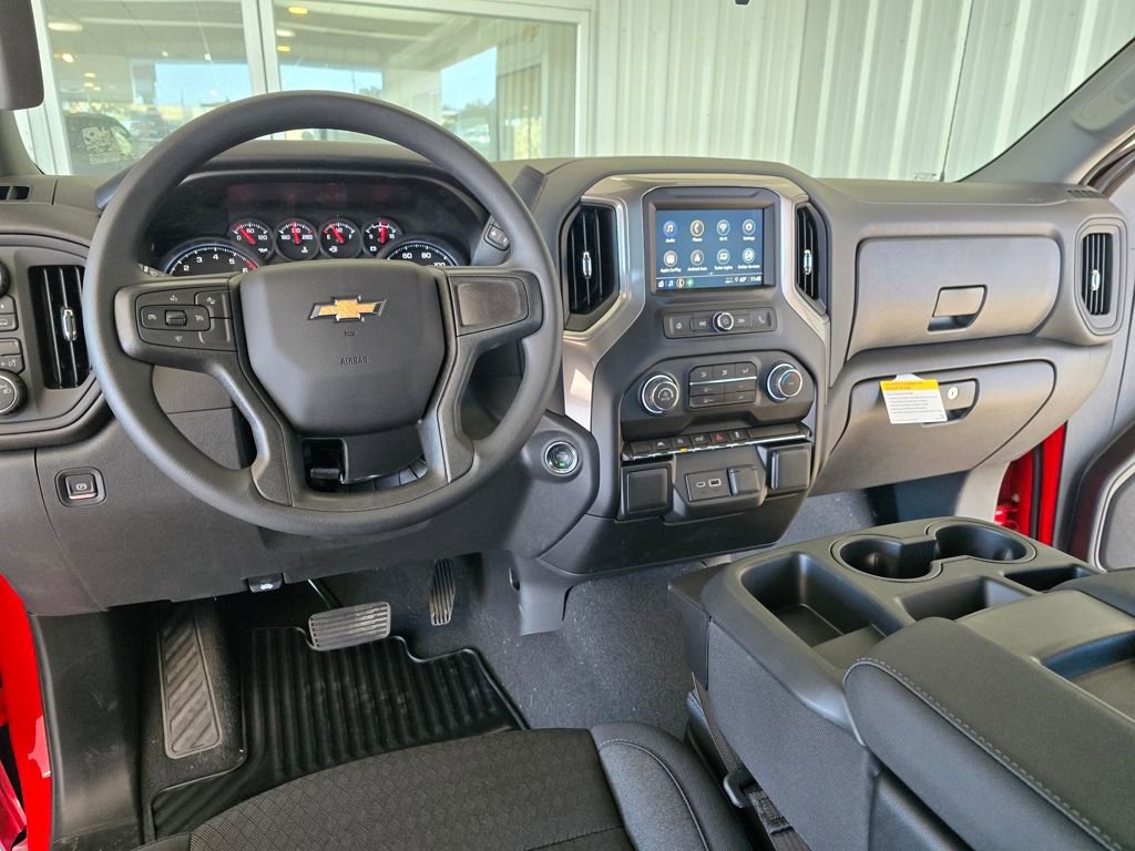New 2026 Chevrolet Silverado 1500 Custom w/ LPO, Dark Essentials Package AWD/4WD image 17