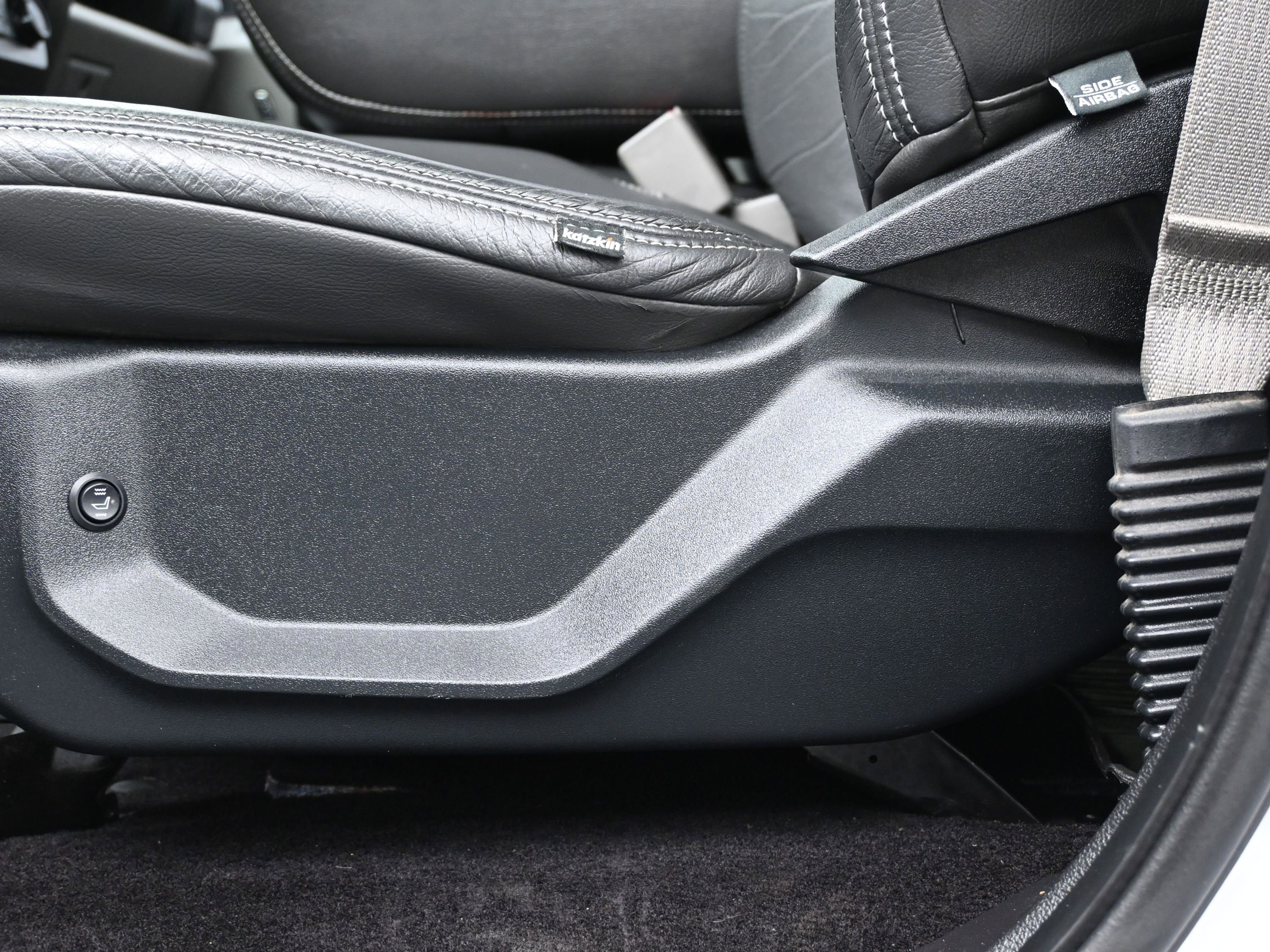 Used 2015 Ford F150 XL w/ Equipment Group 101A Mid AWD/4WD image 10