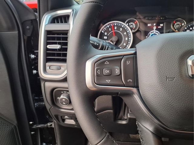 New 2026 RAM 1500 4x4 Crew Cab image 16