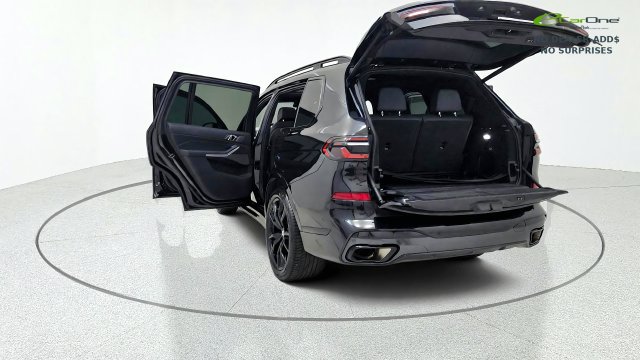 Used 2023 BMW X7 xDrive40i w/ Executive Package AWD/4WD image 17