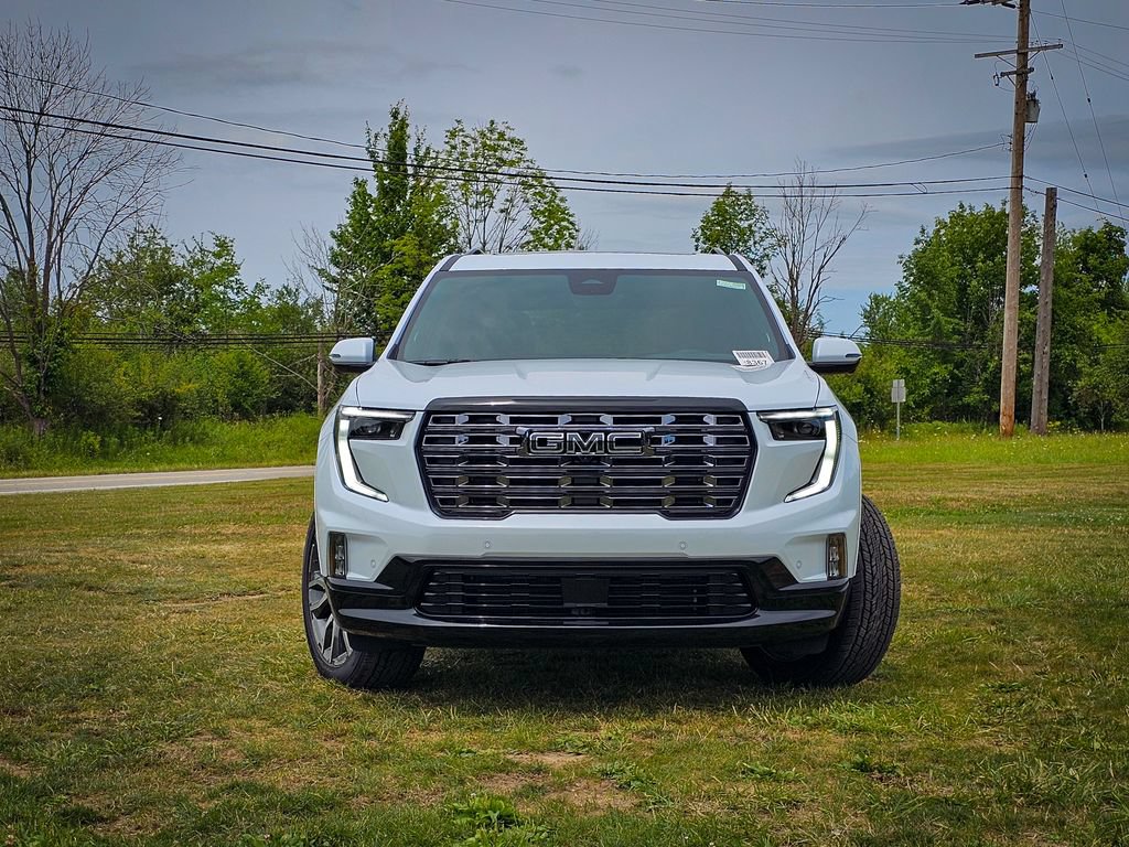 New 2026 GMC Acadia Denali Ultimate w/ LPO, Floor Liner Package AWD/4WD image 8