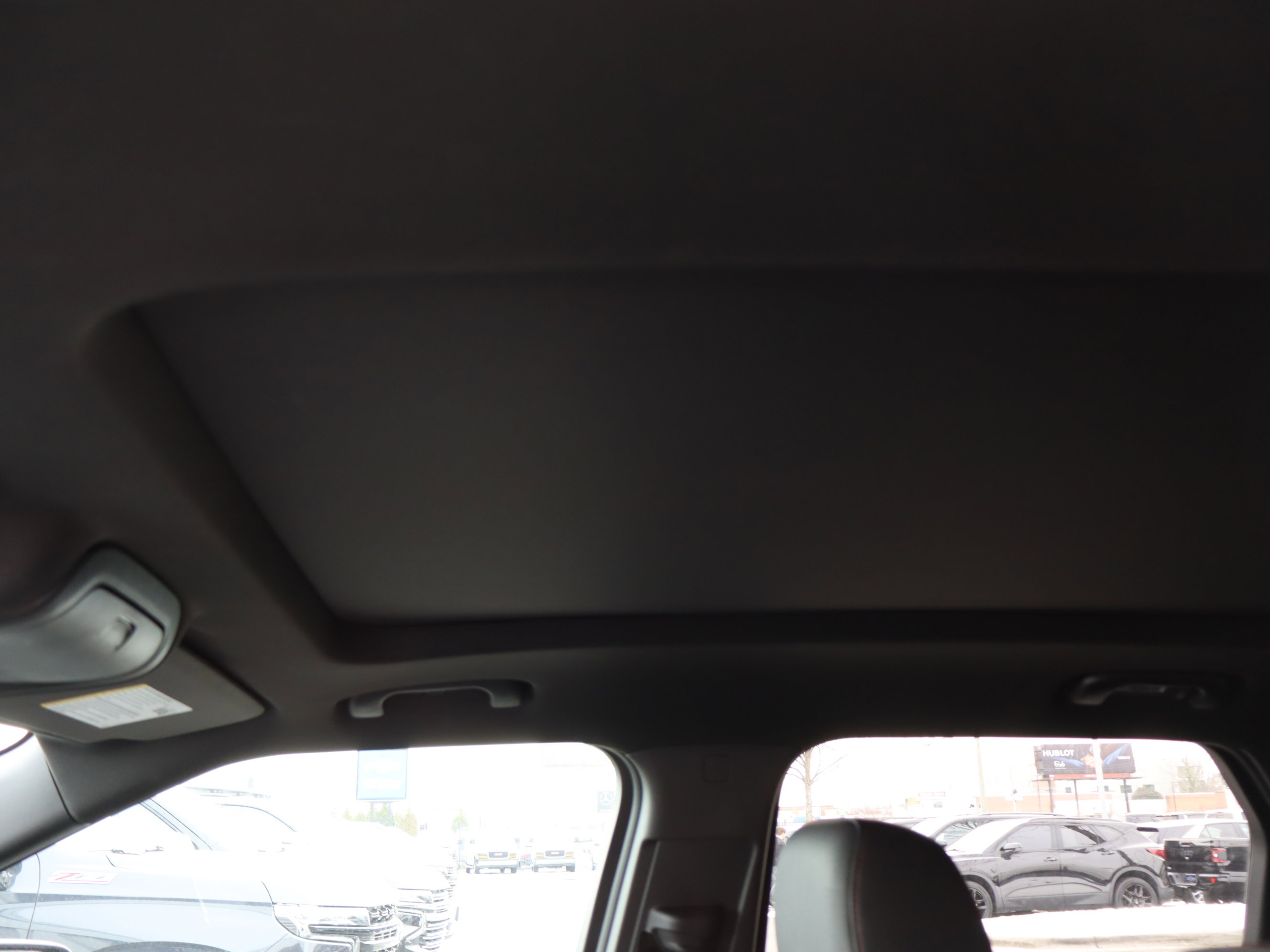 Certified 2025 Chevrolet Blazer RS w/ Driver Confidence II Package image 18