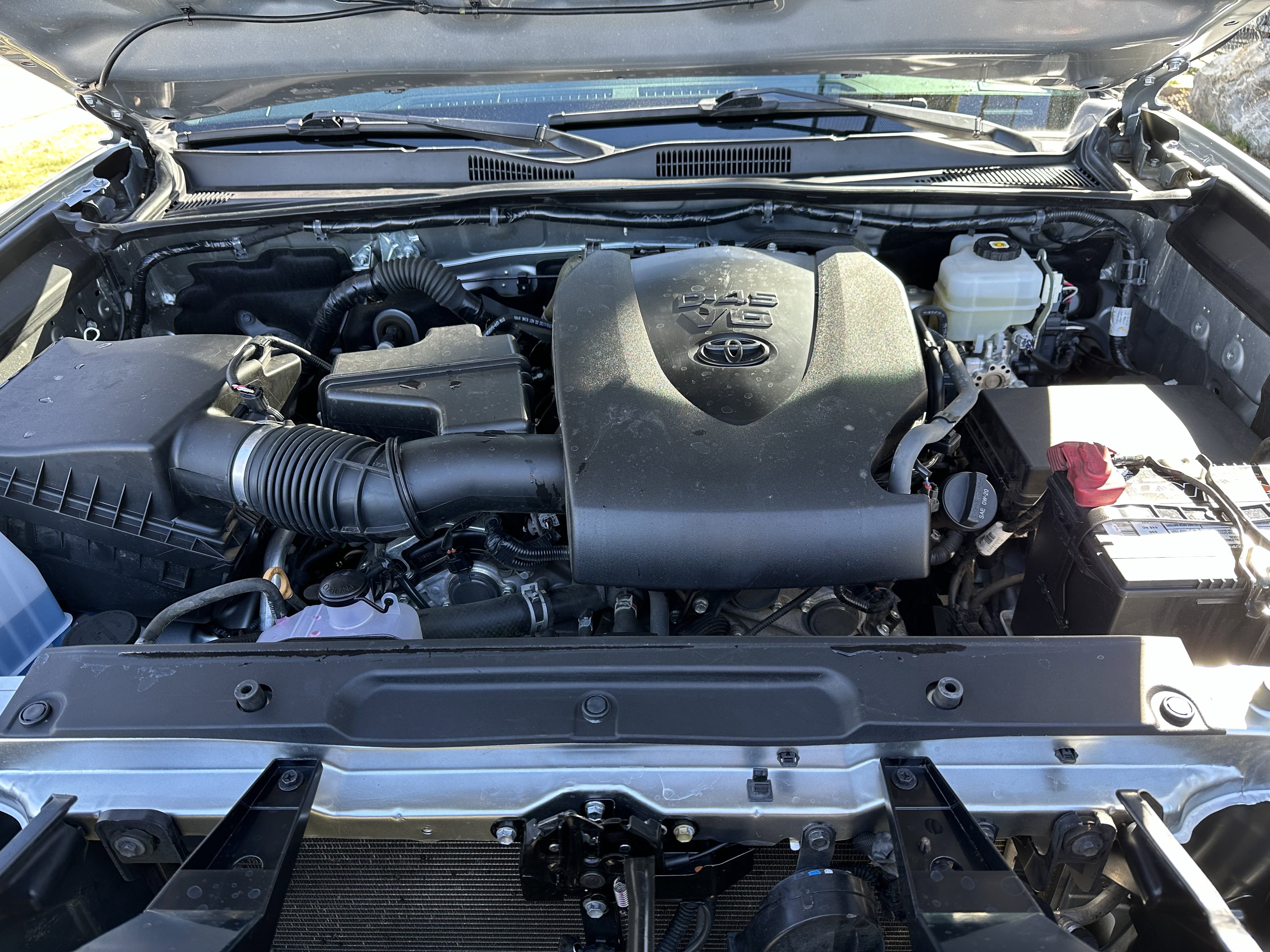 Used 2022 Toyota Tacoma TRD Off-Road image 14