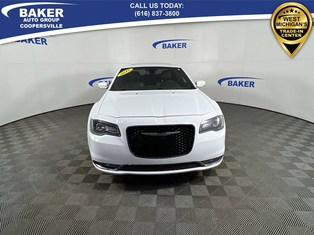 Used 2017 Chrysler 300 S w/ 300S Premium Group image 3