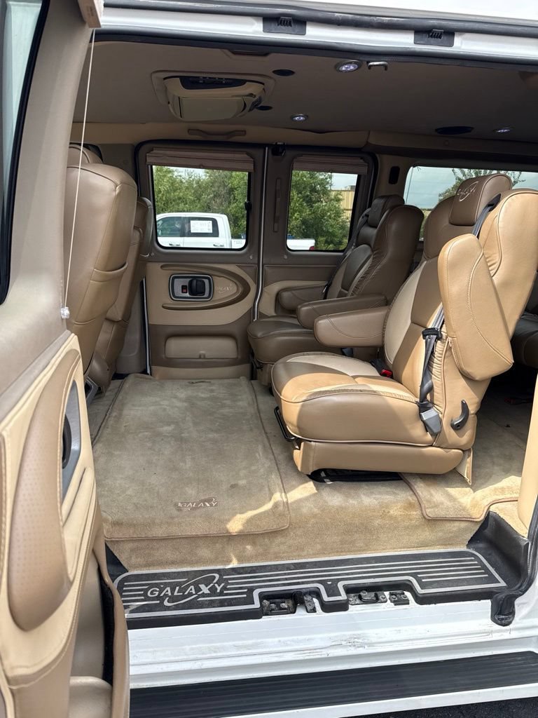 Used 2014 Chevrolet Express 1500 AWD image 53
