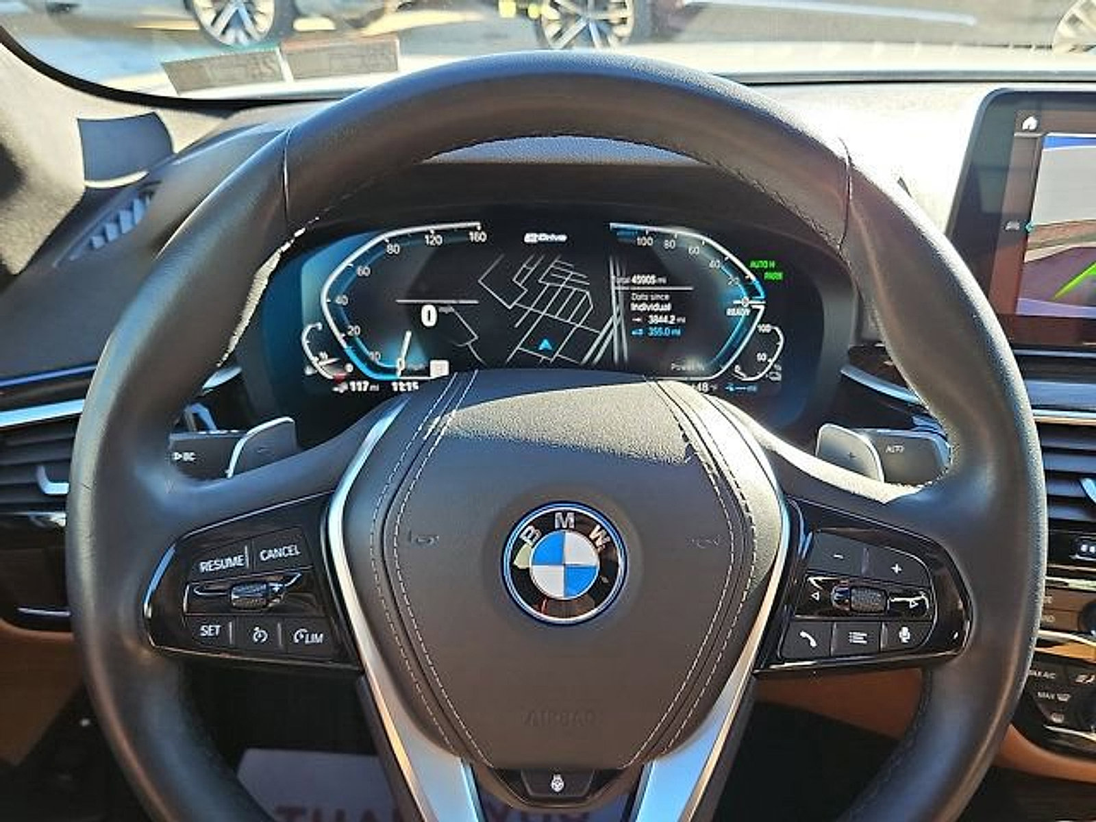 Used 2023 BMW 530e xDrive image 20
