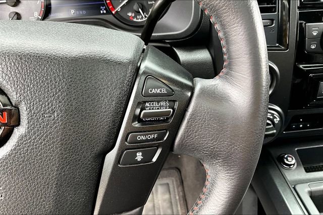 Used 2021 Nissan Titan PRO-4X w/ Pro-4x Convenience Package image 11