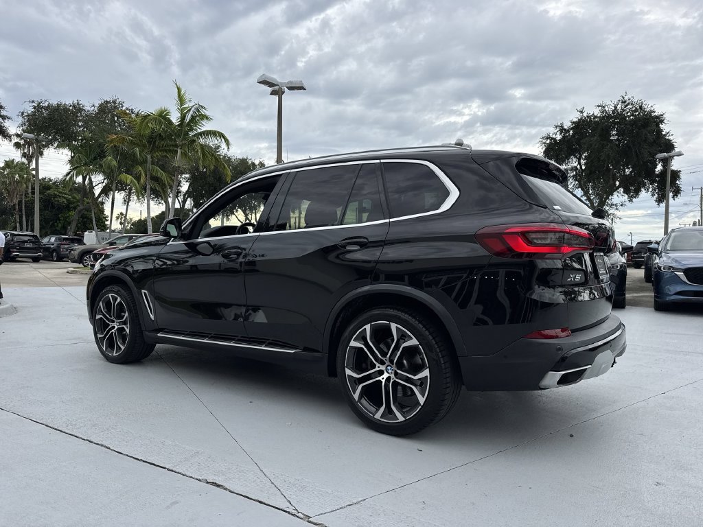 Used 2021 BMW X5 sDrive40i w/ Premium Package RWD image 26